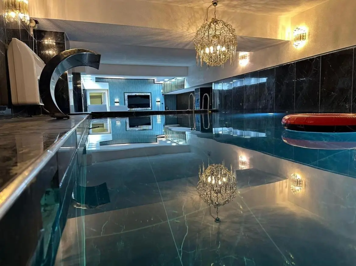 KRAL GRAND OTEl