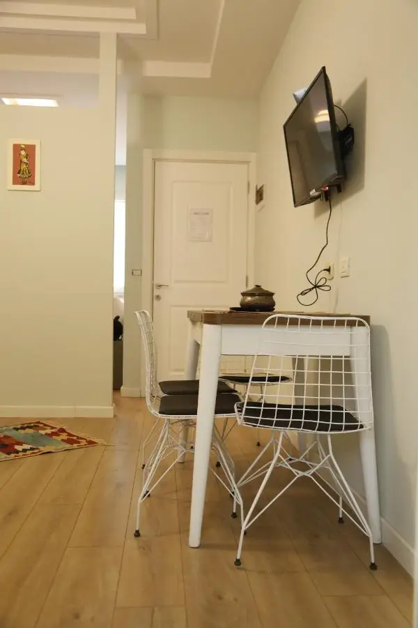 Illyrian studio apartment 2