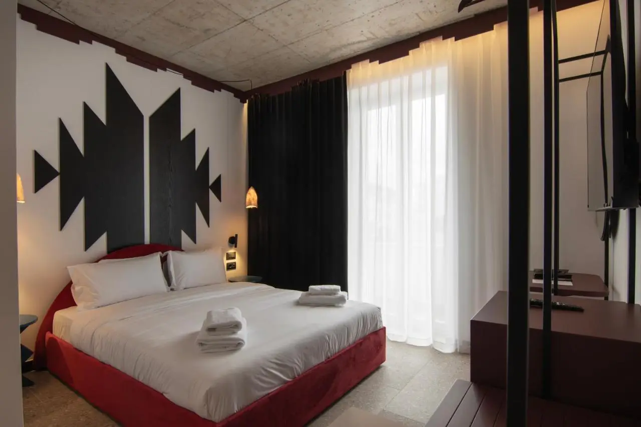 Bazaar Hotel
