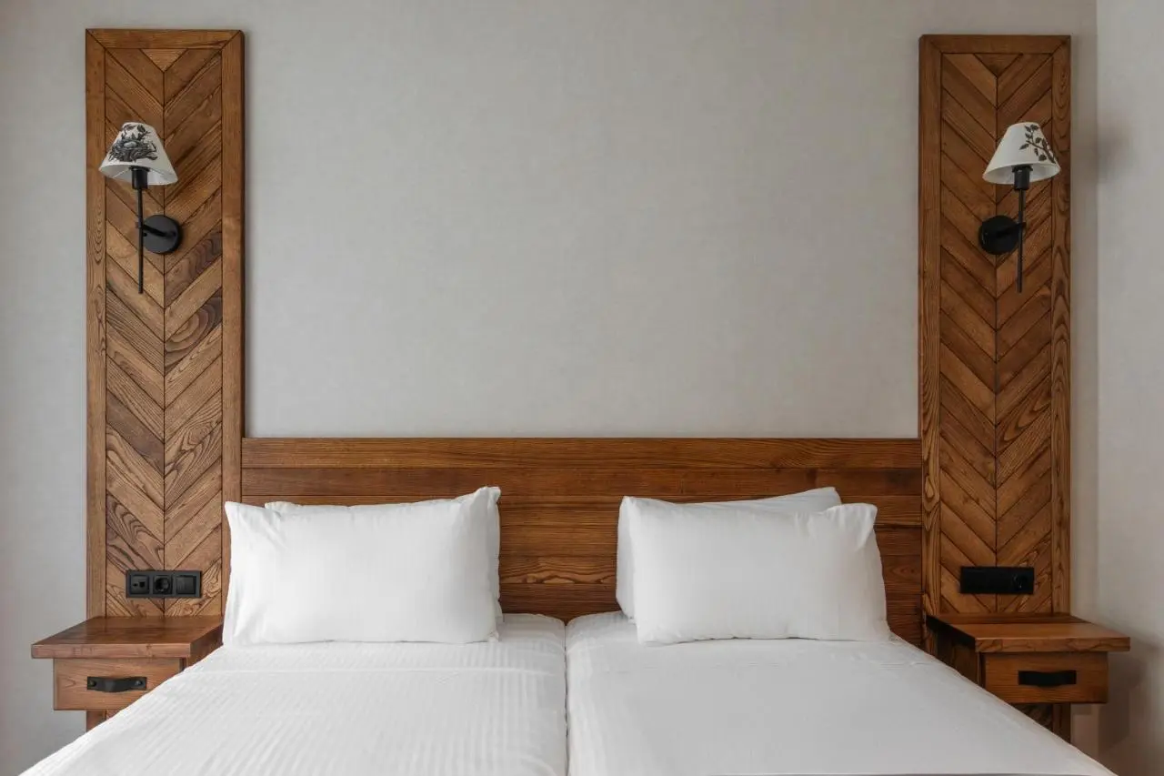 Lens Design Hotel