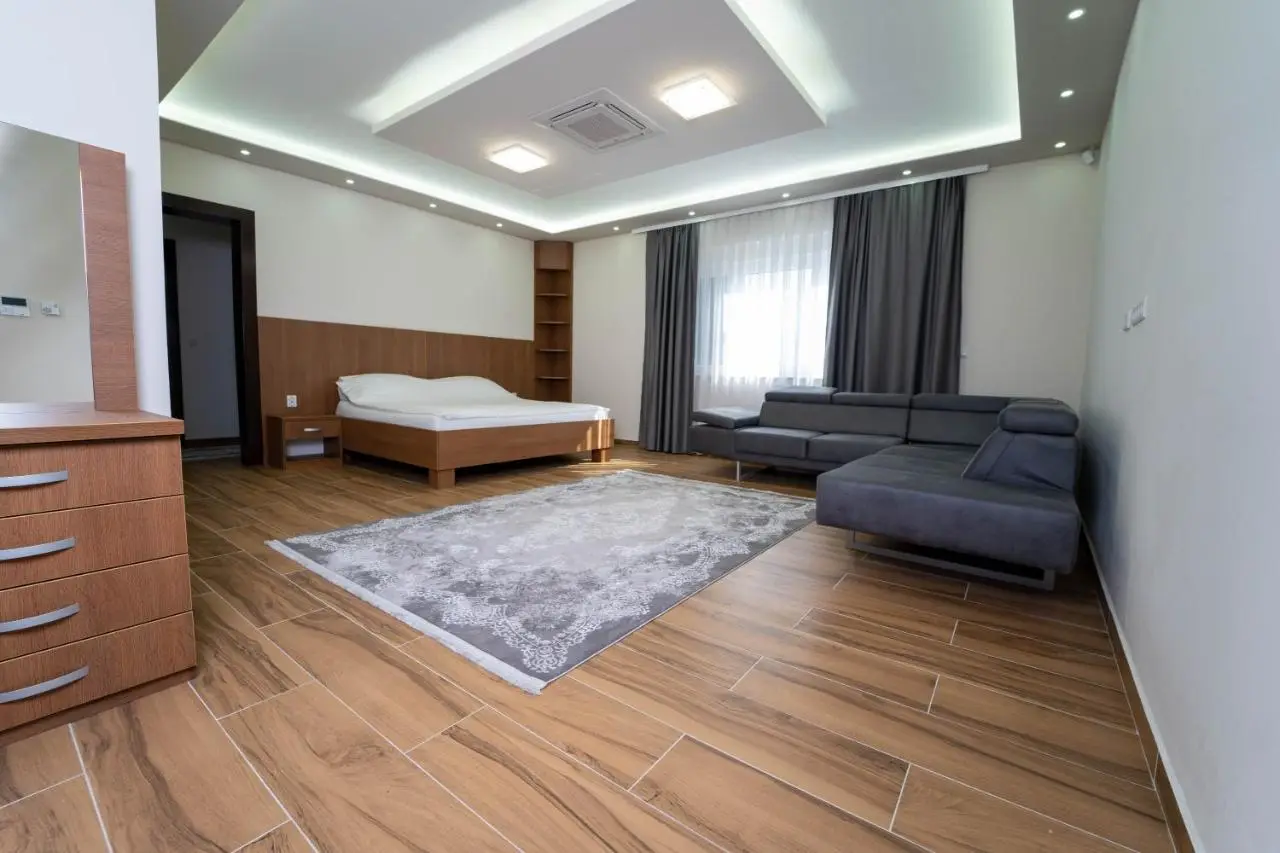 Al Hayat Apartments