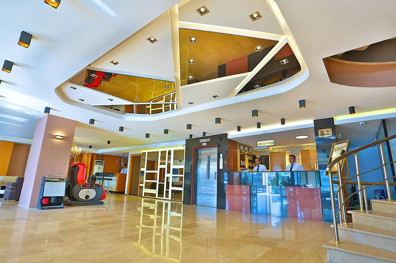Grand Sagcanlar Hotel