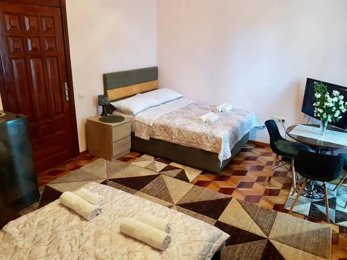 Sweet Home at Ninoshvili 3