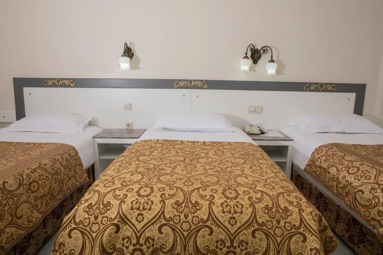 Hali Hotel