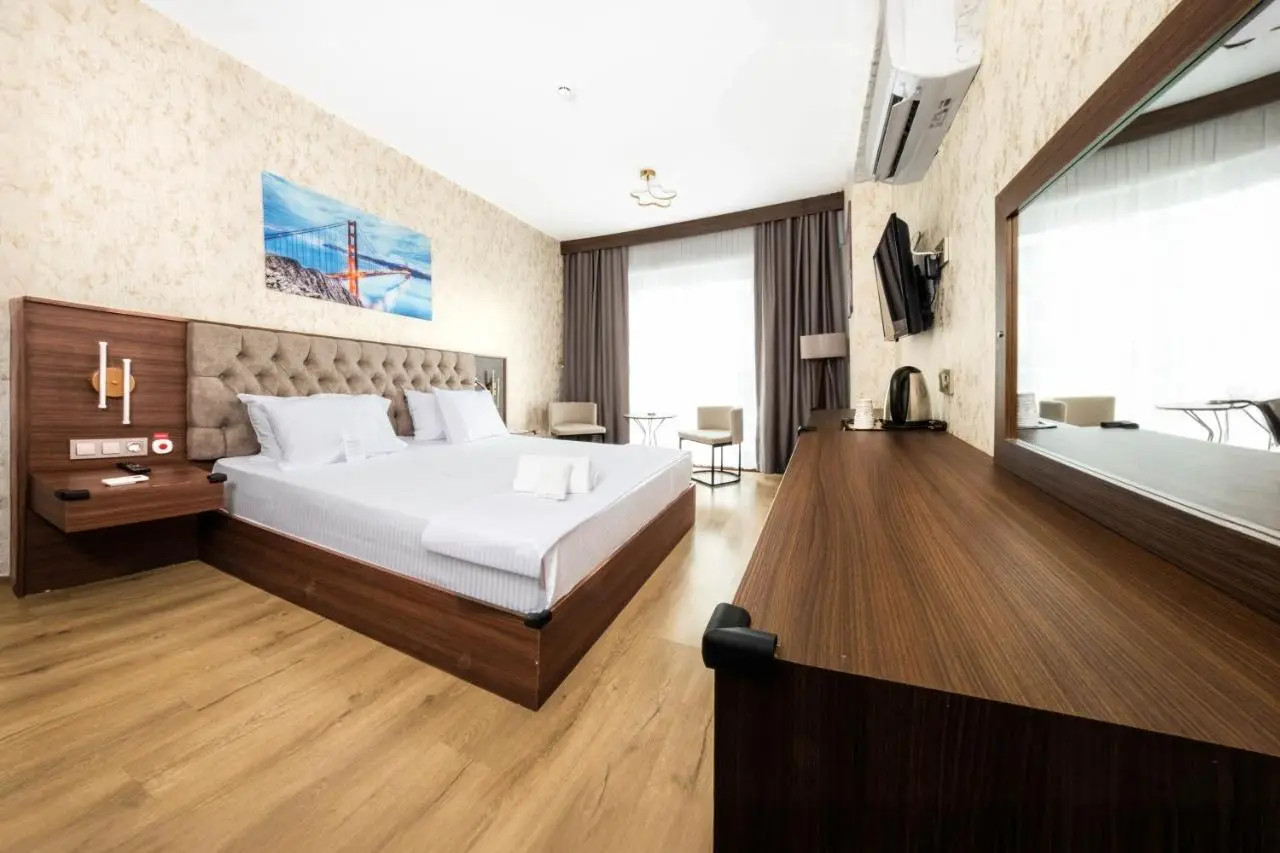 Velmore Hotel & Spa