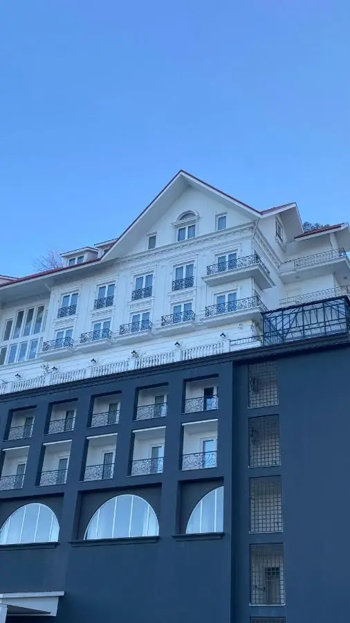 Mell Hotel