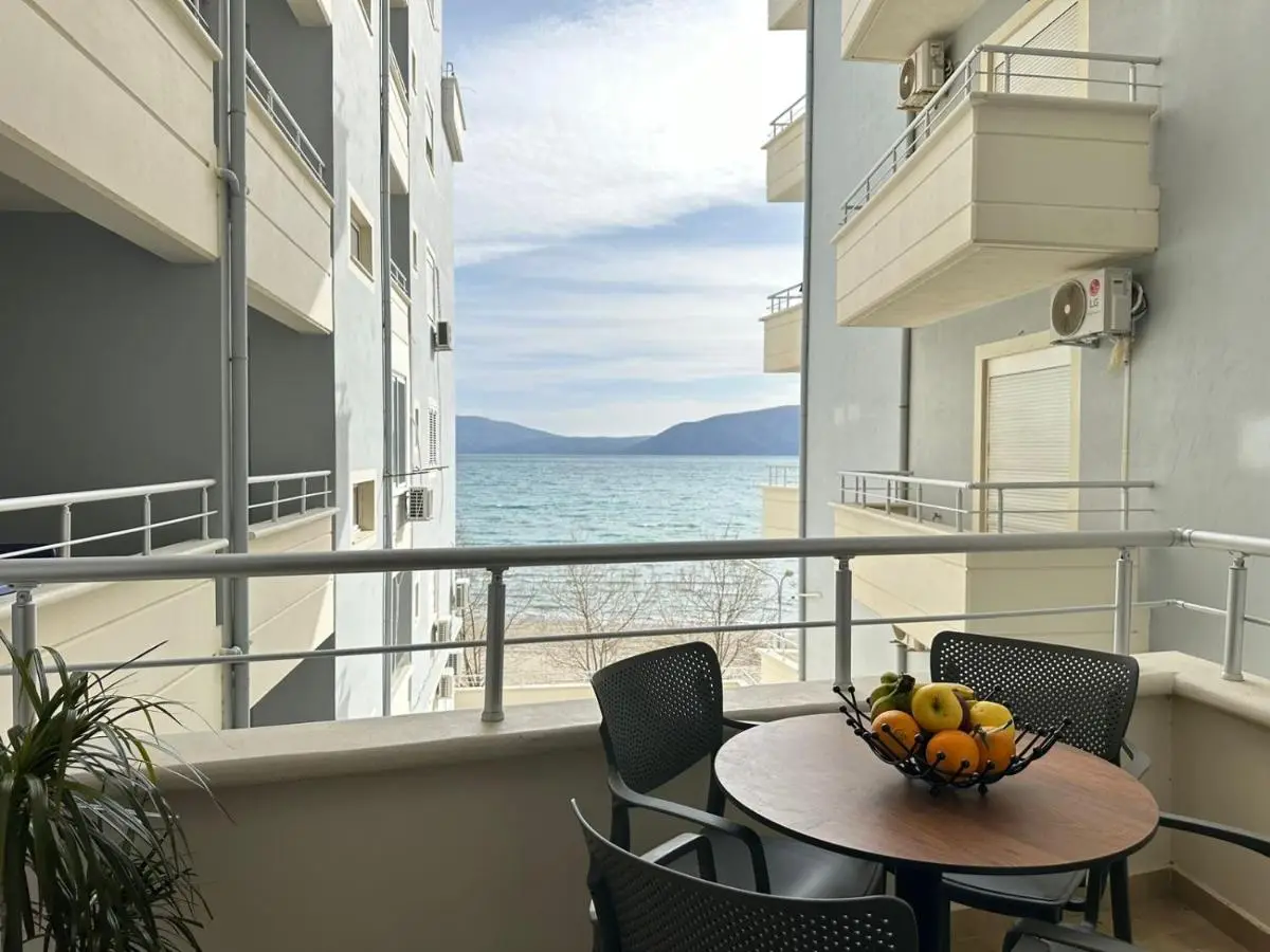 TreA Accomodations - On Private Beach with sunbed & umbrella
