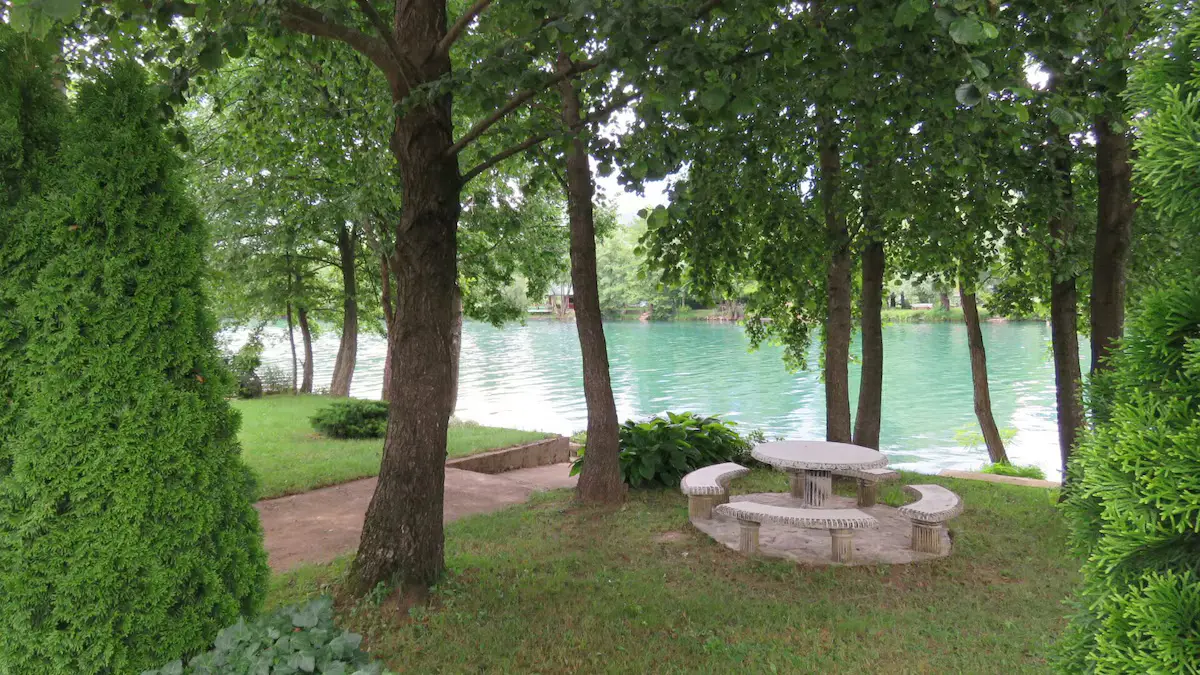 Rest House "Lohovo" on the riverside -Bihac