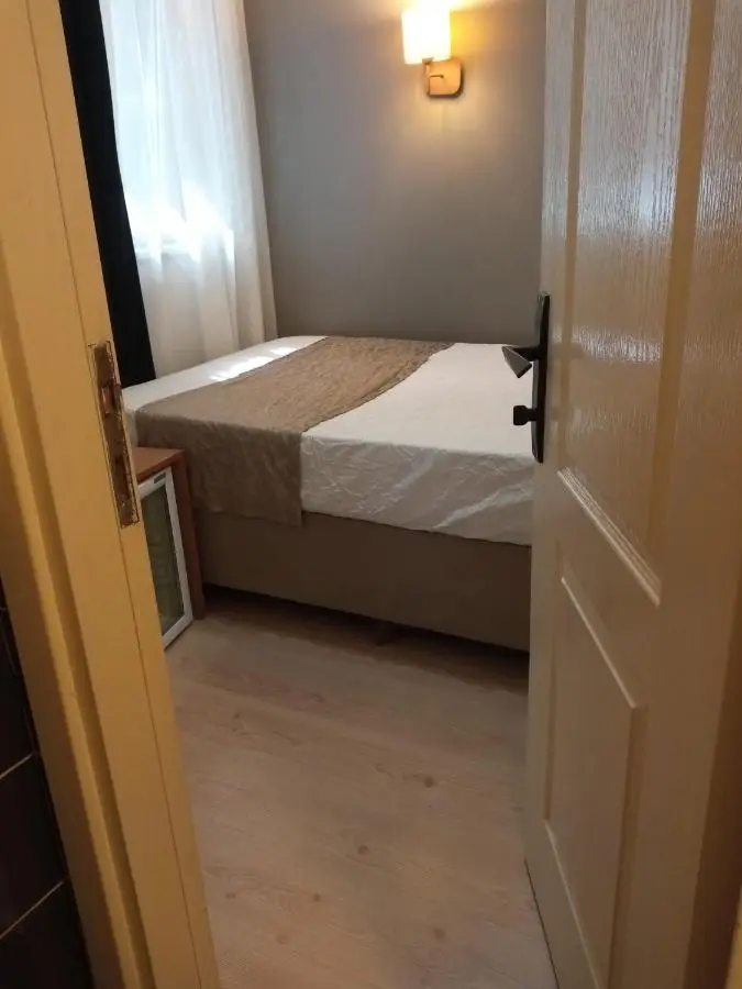 TAKSİM LİFE HOUSE