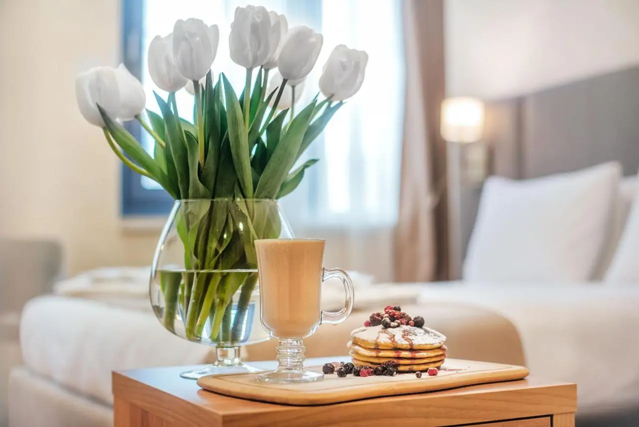 Meta Business Hotel By King David