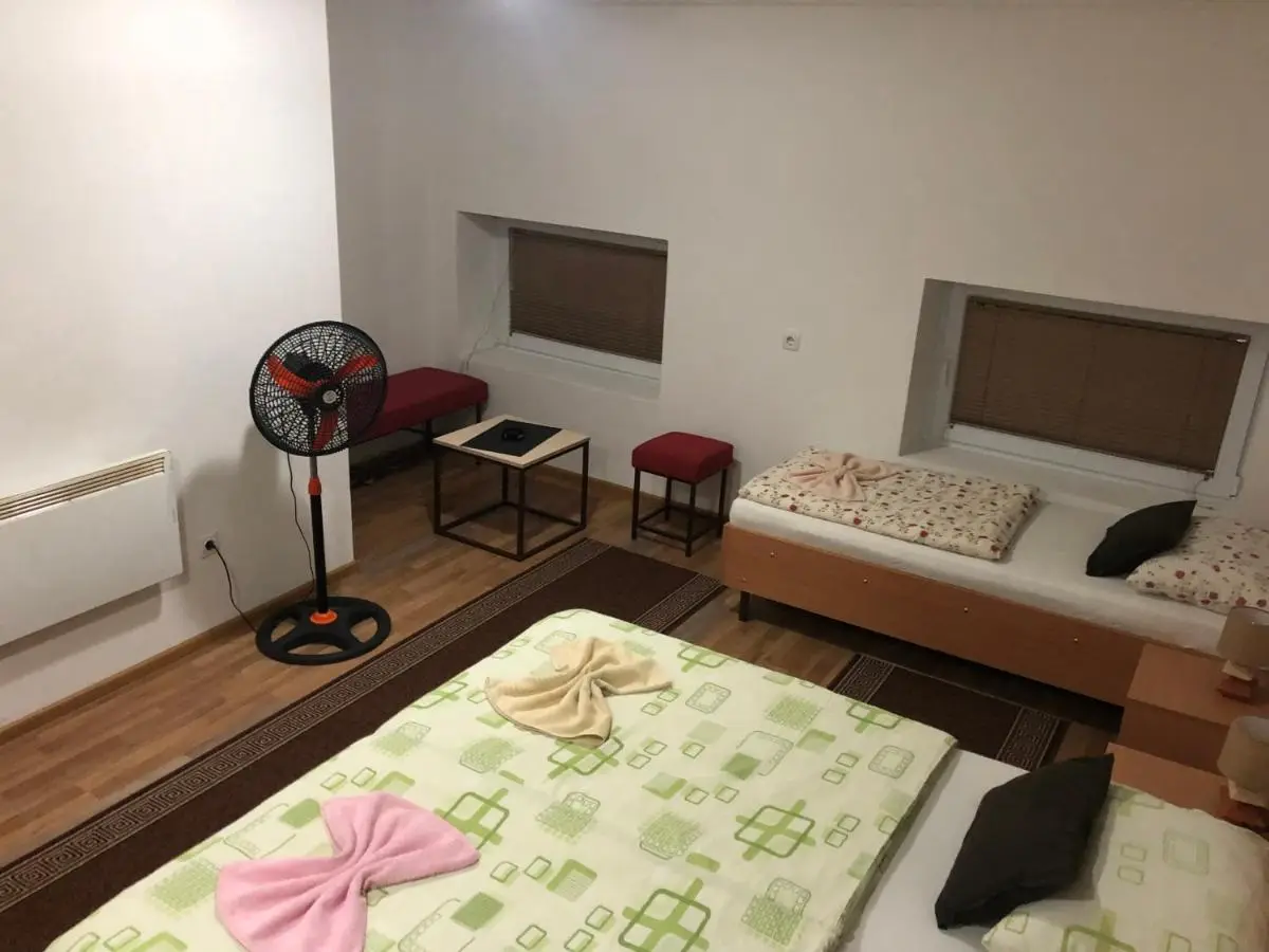 Prenoćište Gany