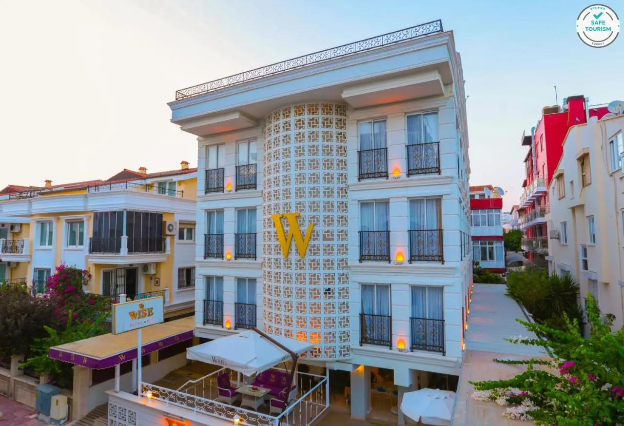 Wise Hotel & Spa - Adults Only