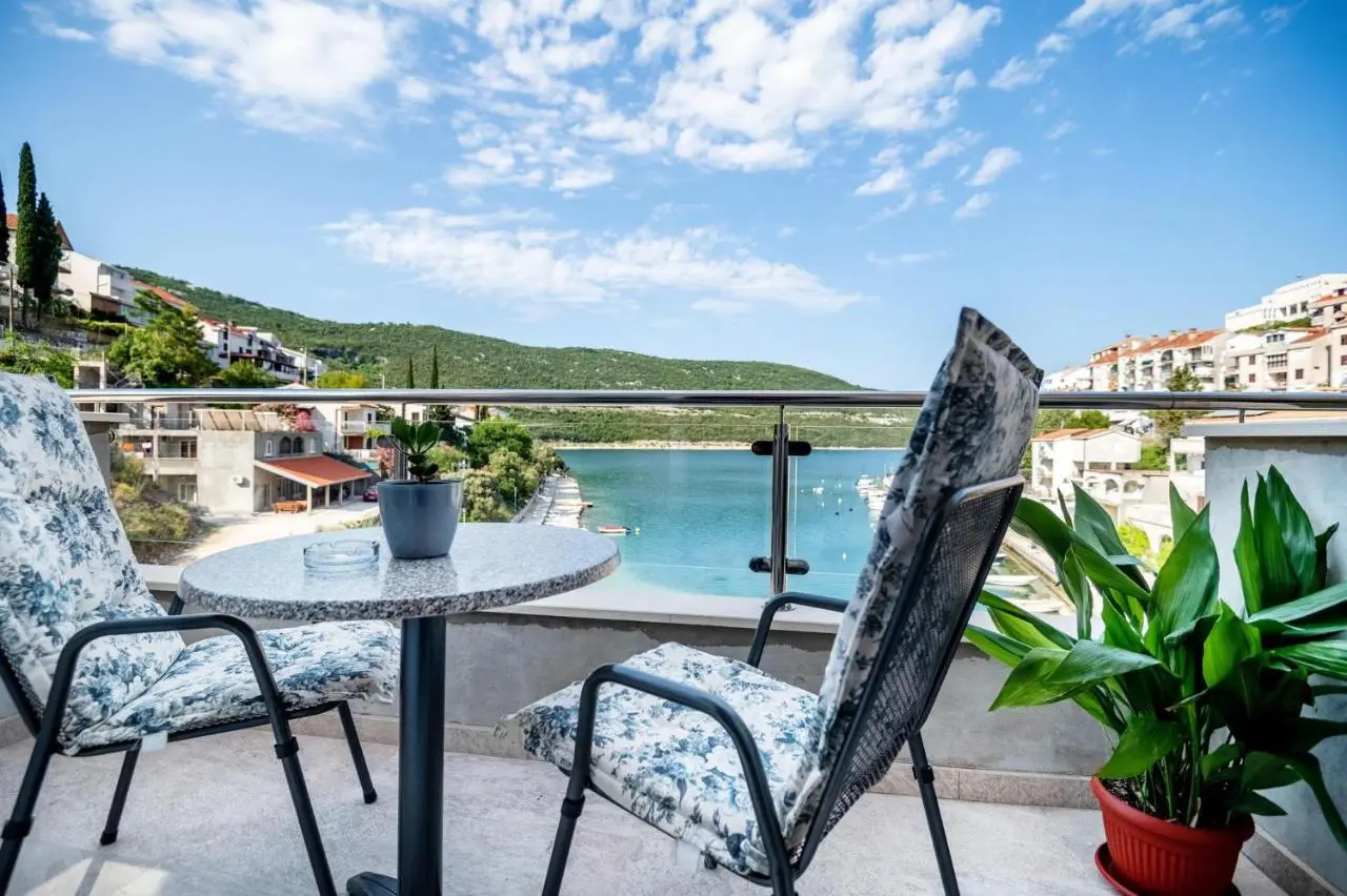Apartmani Divna