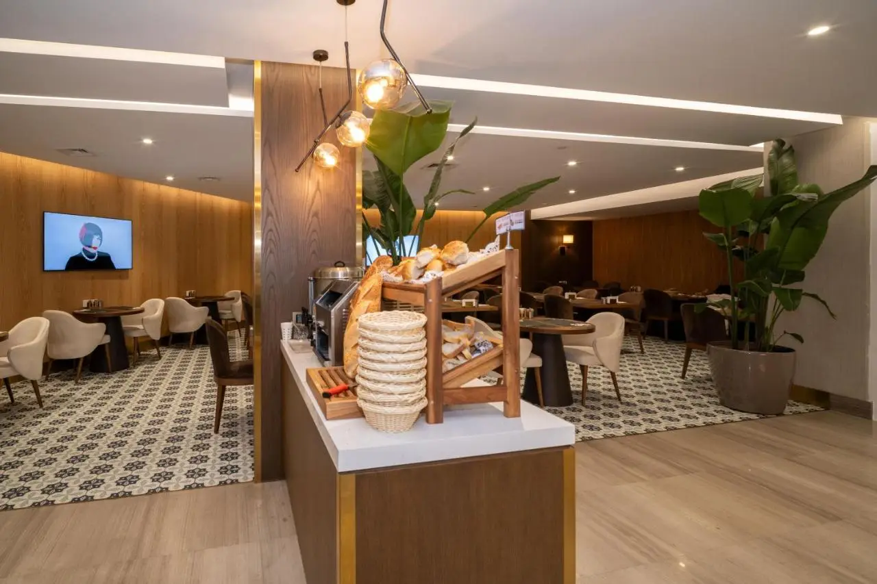 Rayelin Hotel Old Town