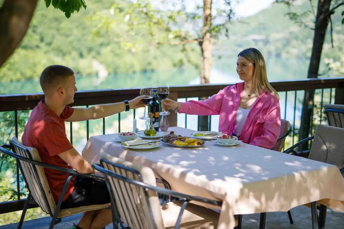 Glamping Bagrem - Bosnia |Sparkl tent