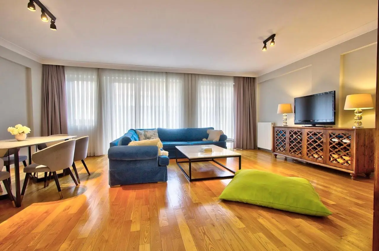 New Build with Modern Amenities and Balcony