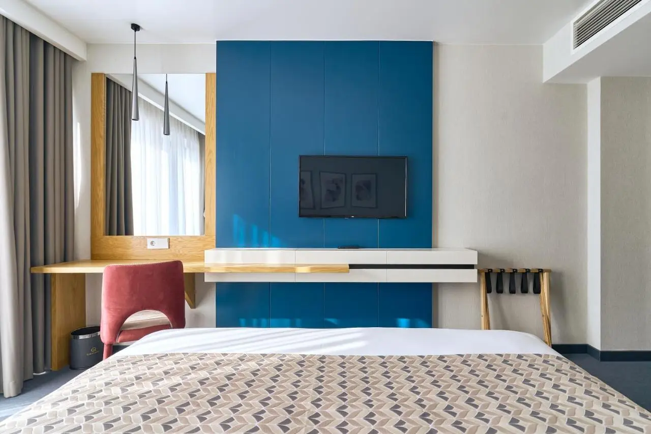 Clocks Hotel Tbilisi