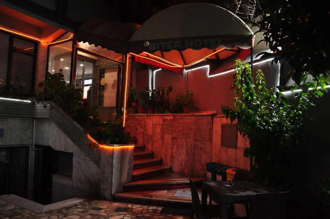 Biter Hotel