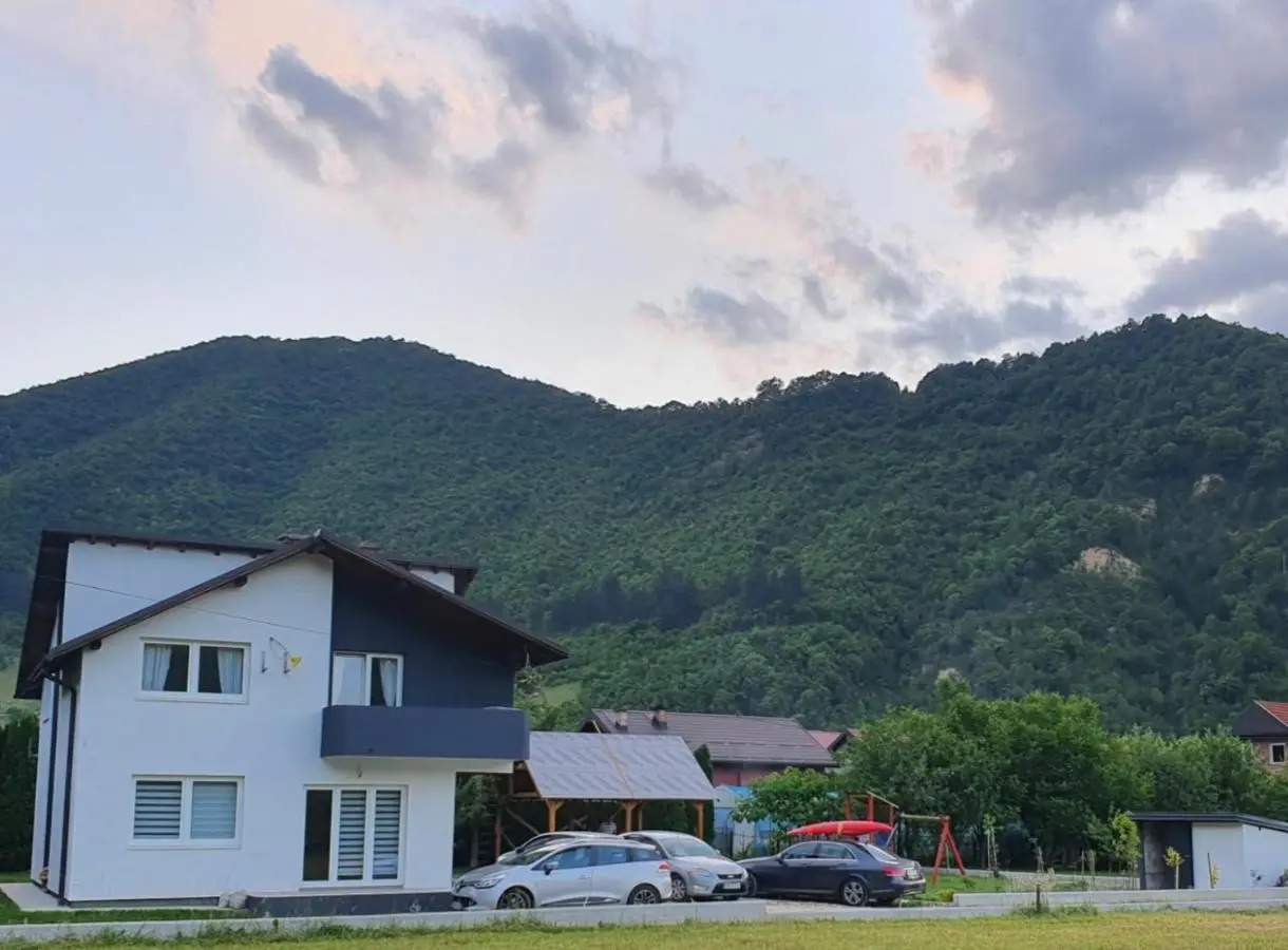 Luxury house "Heart of Nature" Visoko
