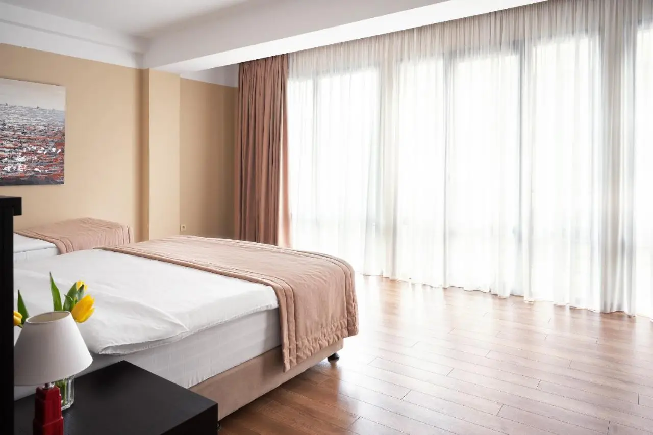 Sephia Hotel