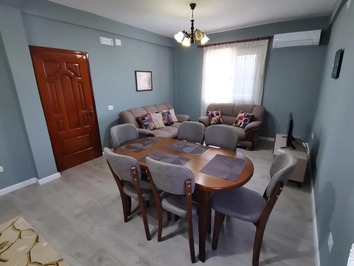 Leatis Apartment