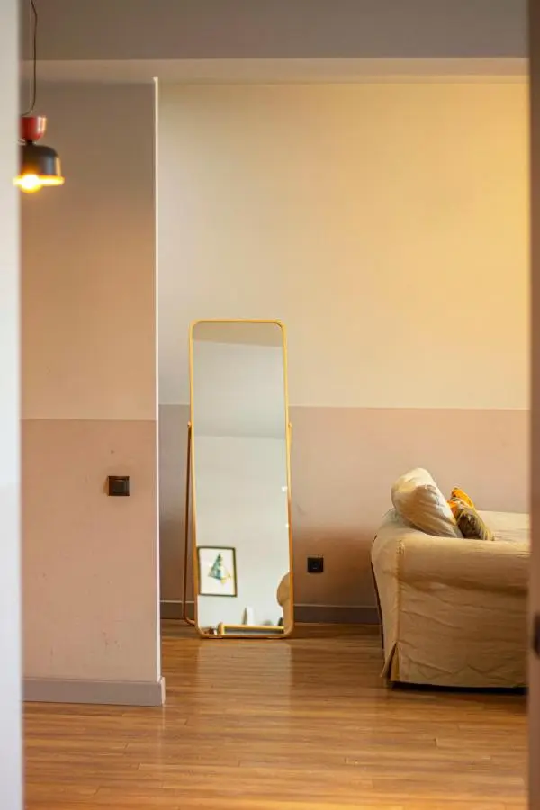 Wehost Apartment - On-site Pool & Gym - Not Included