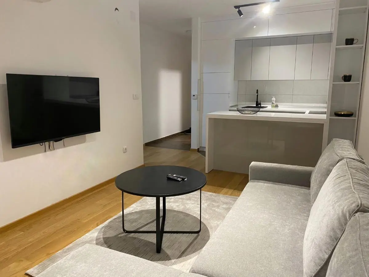 Apartman 306