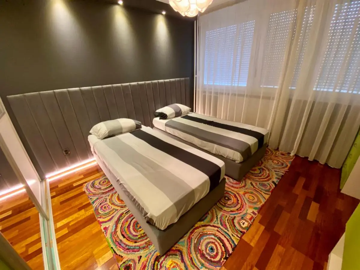 Apartment 8
