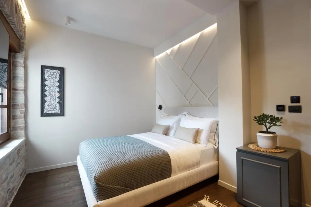 Stitch&Stone Suites