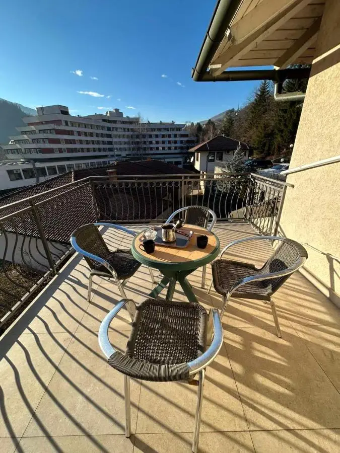 Premium Apartment