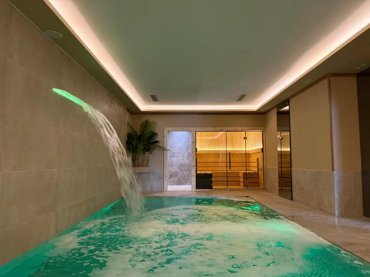 Hotel Colis