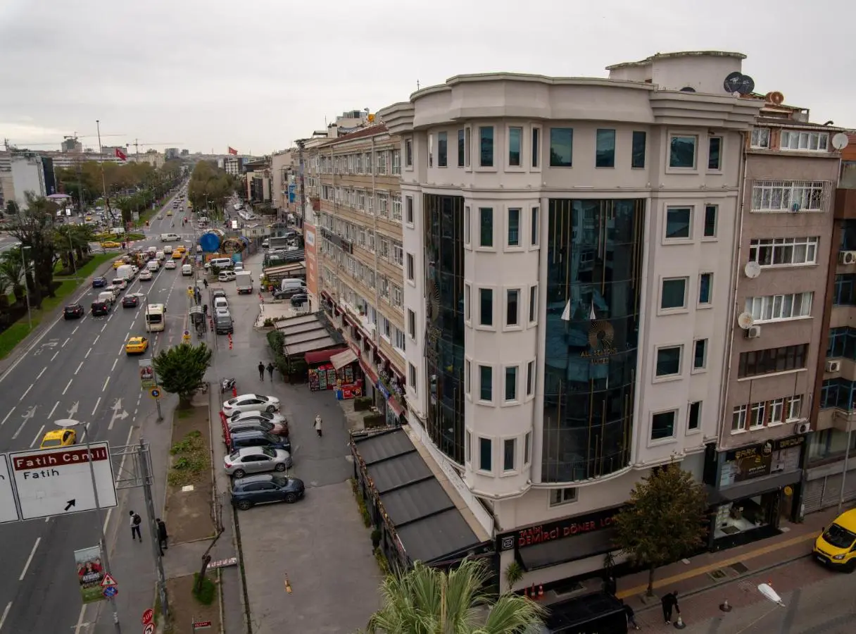 All Seasons Suites
