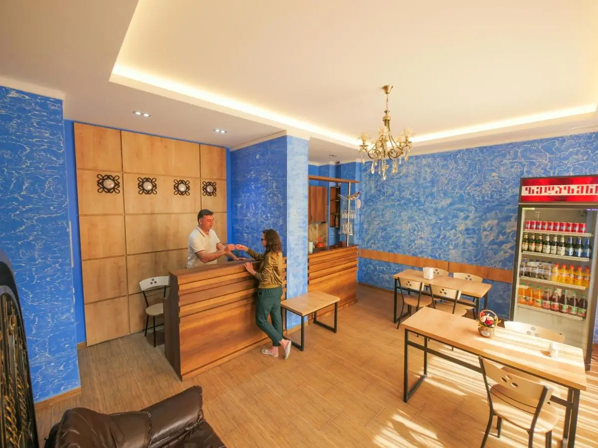 La'Rooms