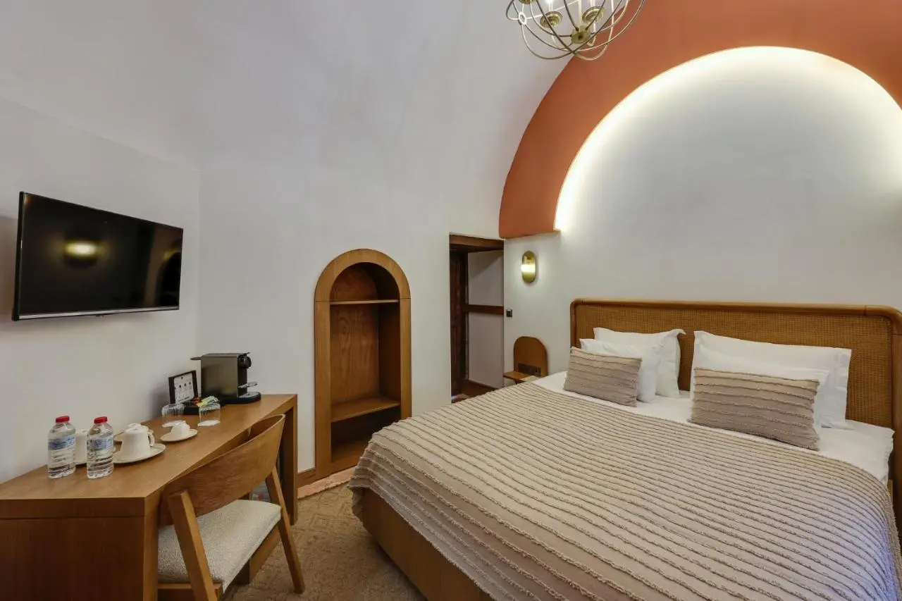 Silk Road Museum Hotel