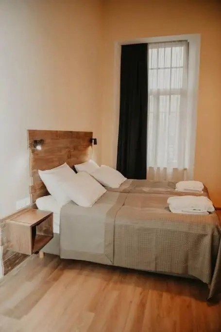 Opera garden 3 apartment in Tbilisi center