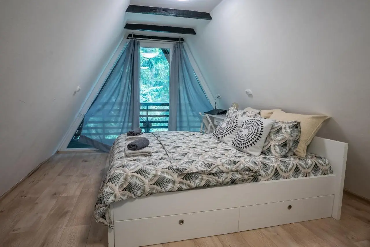 Cozy Love Nest