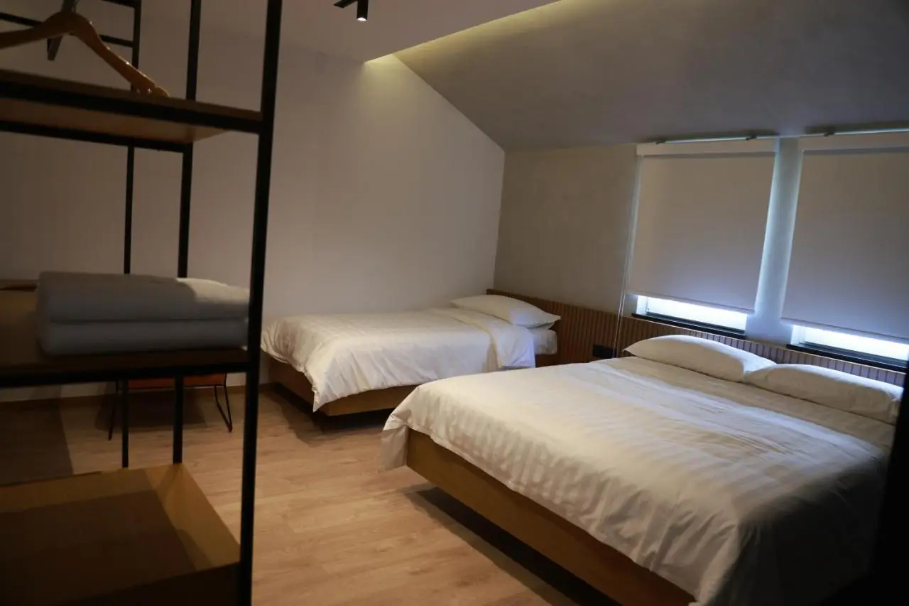 BAZ'HUR Boutique Hotel
