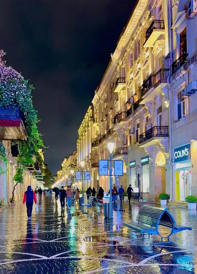 London Hotel Baku