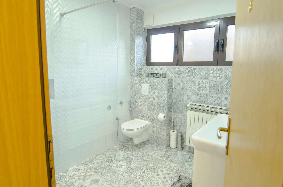Olympic Silver Apt/ Free parking/ Garden/ Grill