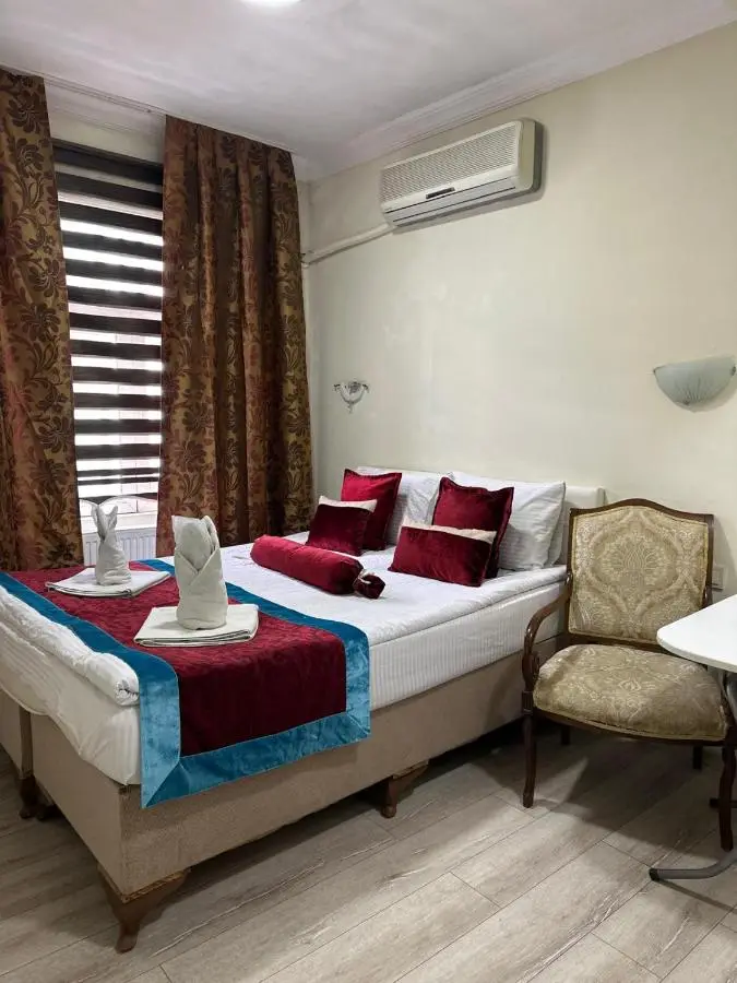 Happy Suite Boutique Hotel