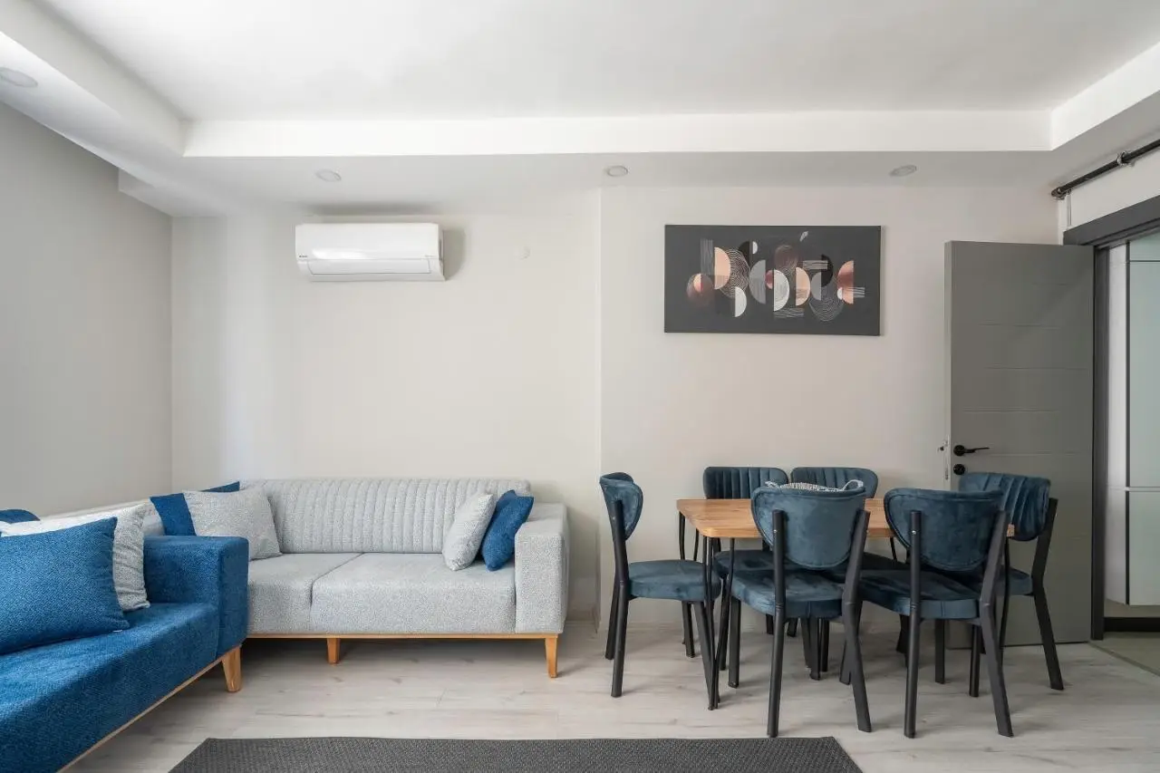 Gokmen Residences
