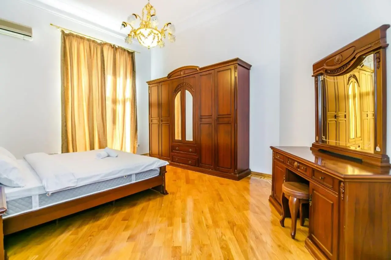 White Apartment In The Nizami Street