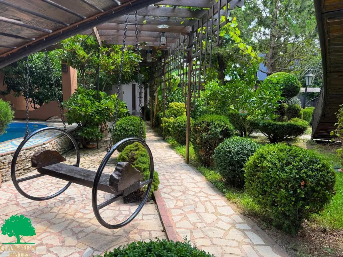 Garden Hotel