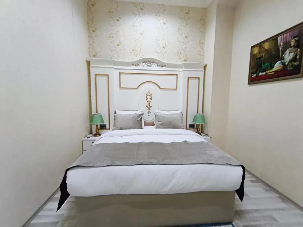Nizami White Hotel City