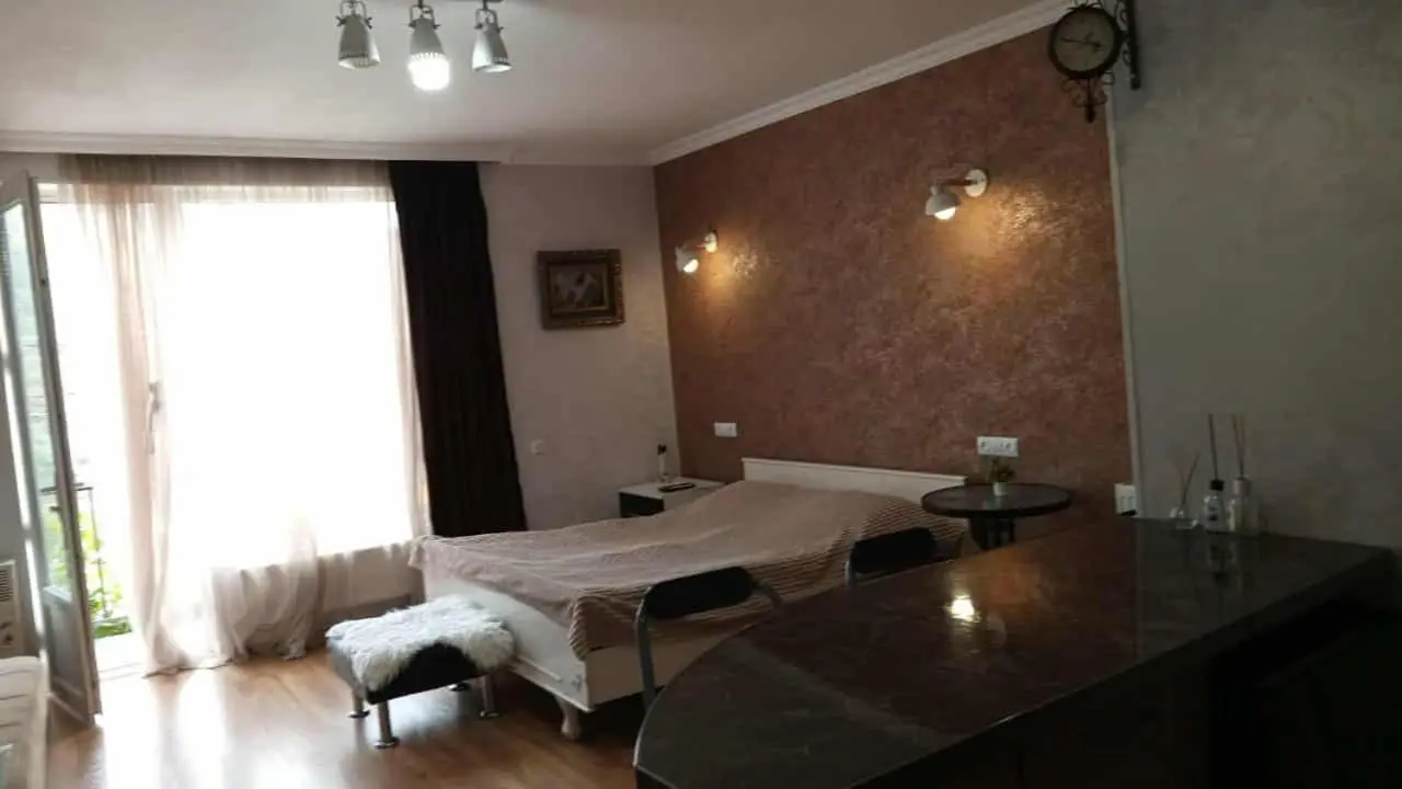 Tamara's apartment