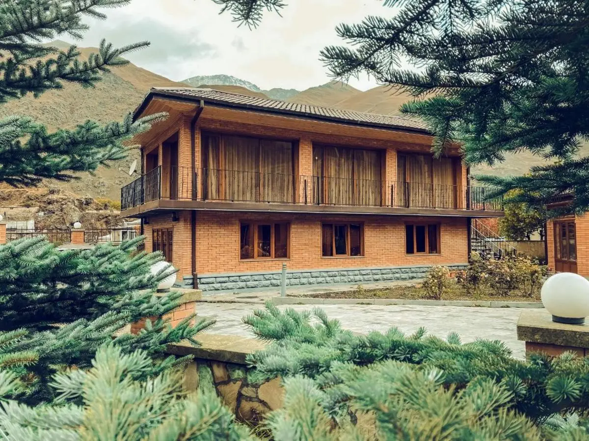 Vardisubani Villa