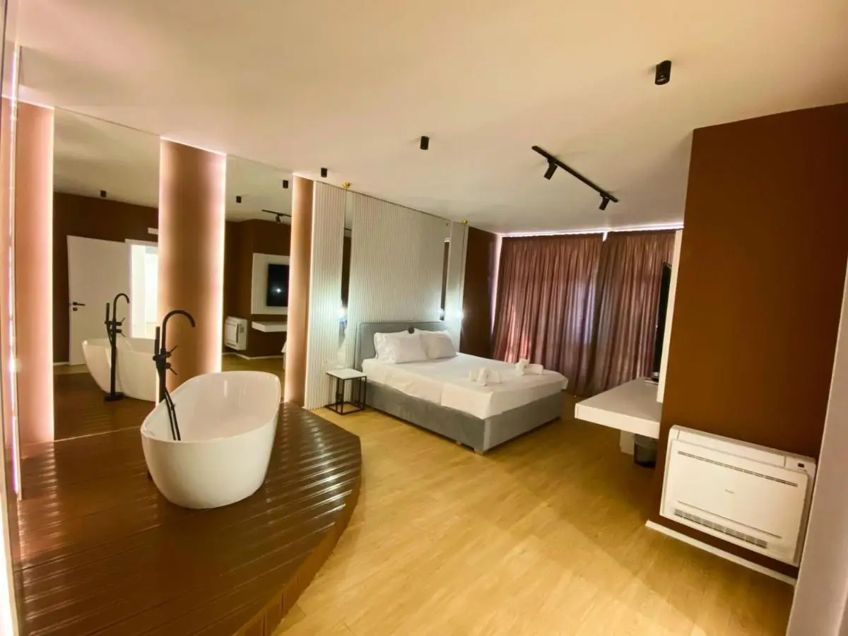 Capital Suites Center