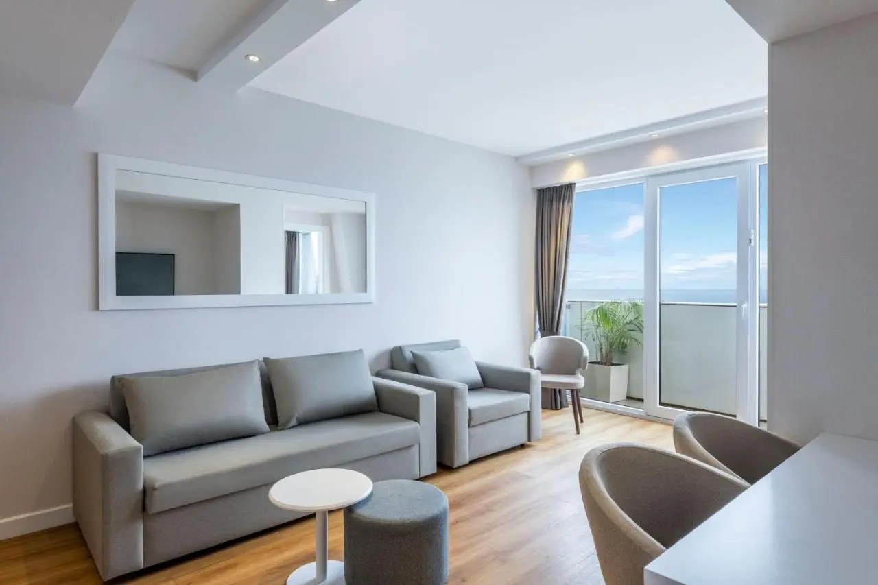 Alliance Palace Batumi