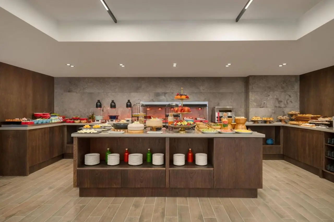 La Quinta by Wyndham Batumi