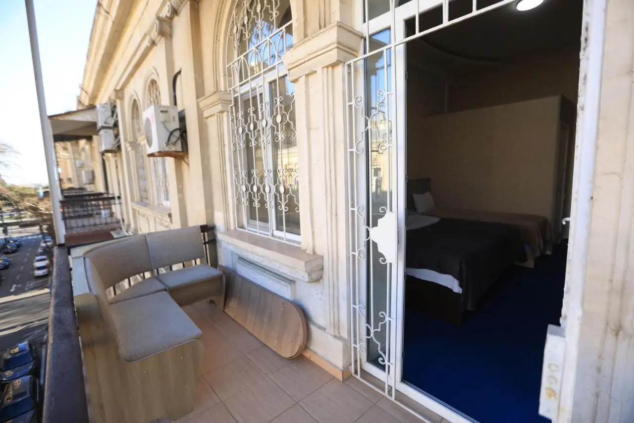 NH Nizami Hotel